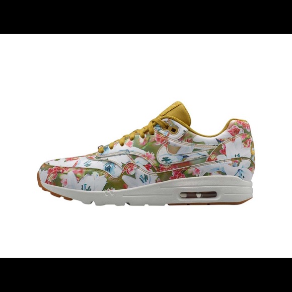 Nike WMNS Air Max 1 Ultra - Milan - Picture 4 of 8